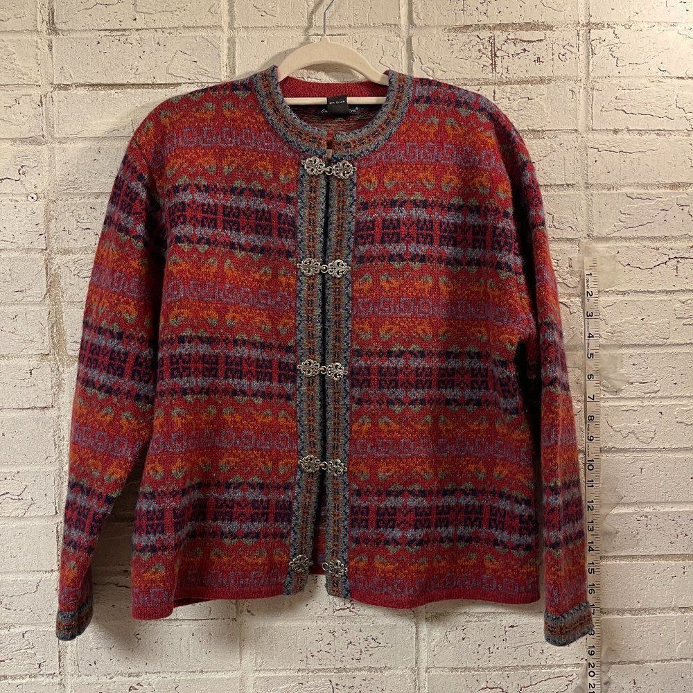 Vintage Wool Eagles Eye Nordic Pewter Clasp Sweater Cardigan  Small